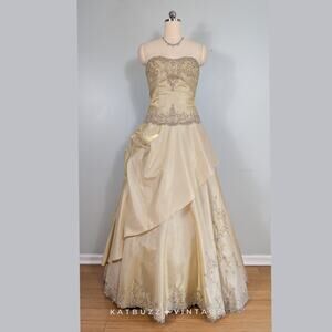Princess Prom Dress Maxi Ball Gown 10 Yellow Fairy Y2K Beaded Glam Belle Lace